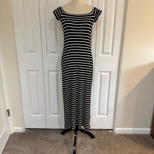 Divided H&M Black and White Striped Maxi Dress with cap sleeve